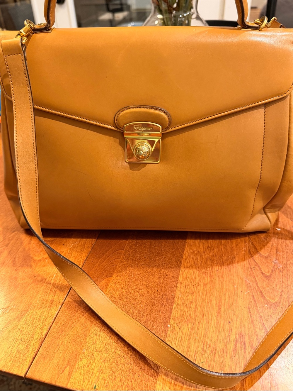 Vintage Ferragamo Camel Leather Pushlock Handbag - Picture 14 of 14
